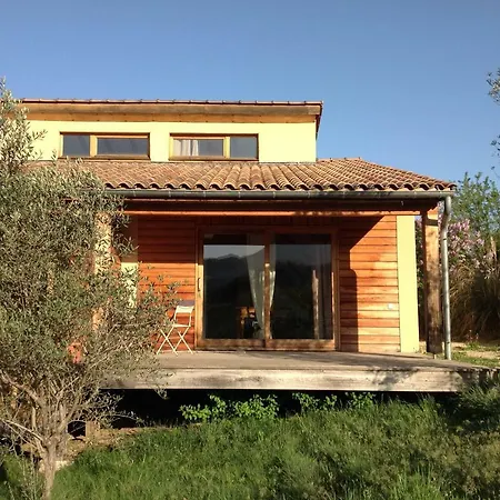 Oda ve Kahvaltı La Maison En Bois